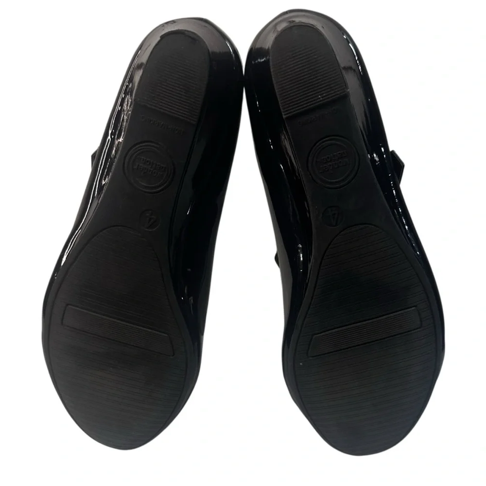 Carefully Chosen ❤️ Classic Wonder Nation Dress Shoe